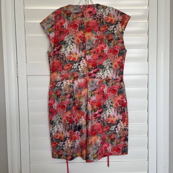 Athleta Marlow Romper Floral Print Size M floral print Semi-fitted ties at waist - Picture 9 of 10